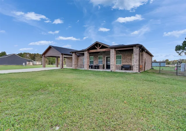 4th image of 24 County Road 2293, Cleveland, TX 77327 | MLS# 65099960