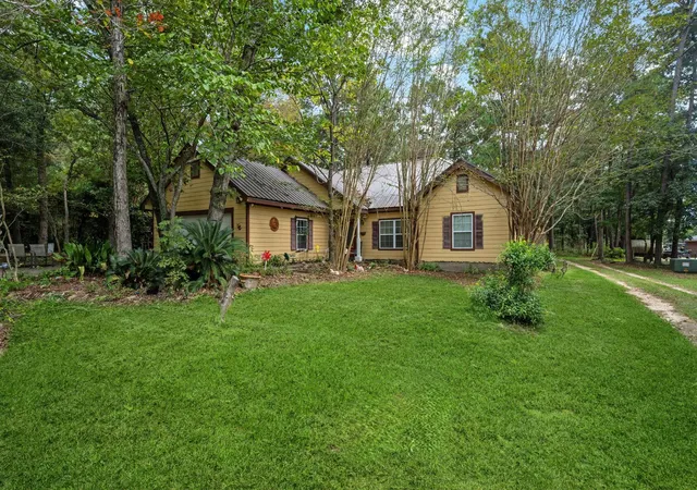 1st image of 253 Pinckard Rd, Livingston, TX 77351 | MLS# 65834395