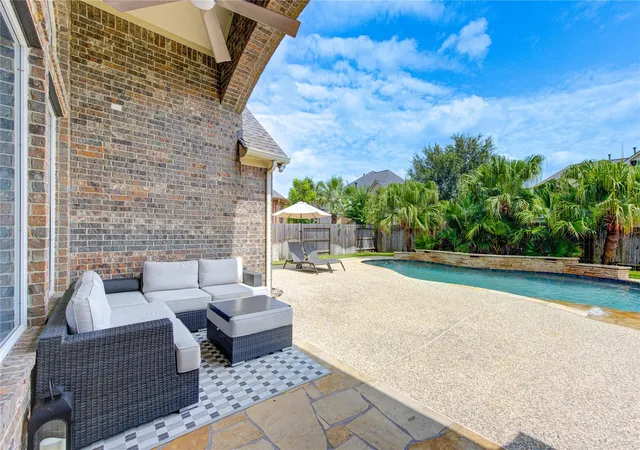 Photo 3 of Single family home for sale at 25914 Kyler Cvs Ln, Katy, TX 77494 | MLS# 87996595 | Listing updated on 2026-09-16