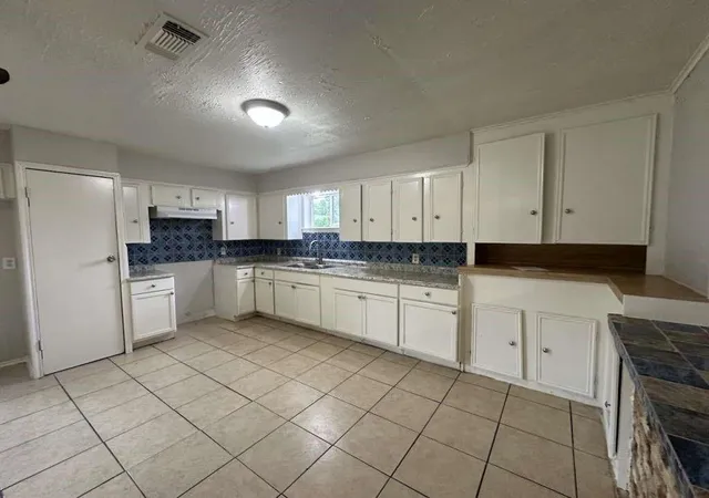 Homes for sale in Houston, TX | 7717 Bigwood St, Houston, TX 77016 | MLS# 56390734