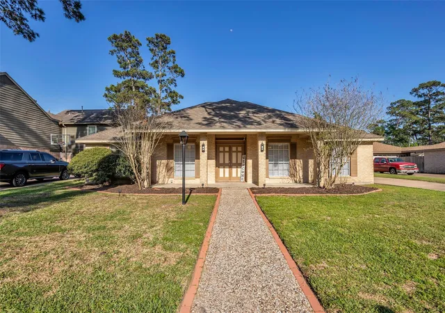 Photo 1 of Single family home for sale at 4801 Summer Ln, Baytown, TX 77521 | MLS# 71072057 | Listing updated on 2026-05-17