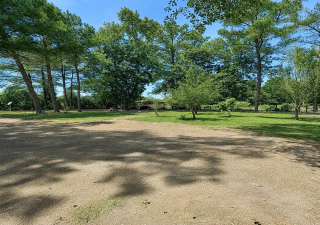 Photo 2 of Single family home for sale at 1337 Wiemers Rd, Saratoga, TX 77585 | MLS# 95962767 | Listing updated on 2026-08-31