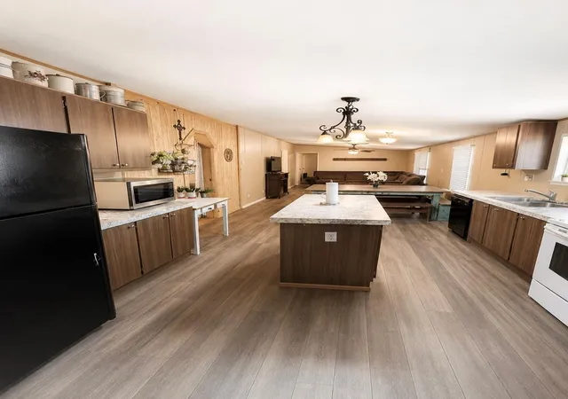 Photo 3 of Single family home for sale at 1337 Wiemers Rd, Saratoga, TX 77585 | MLS# 95962767 | Listing updated on 2026-08-31