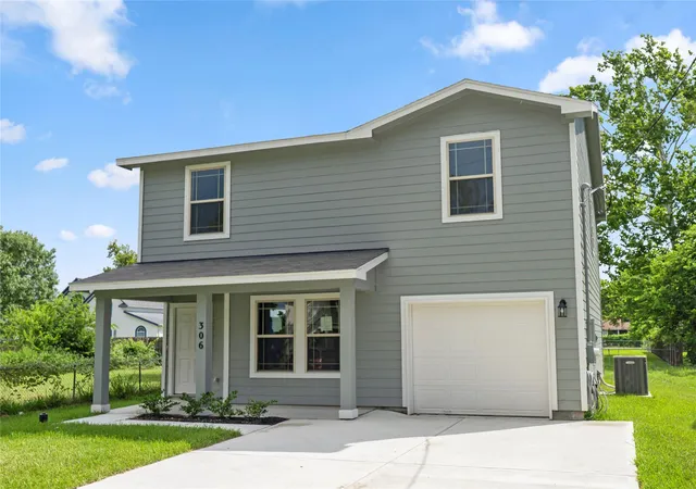 1st image of 306 N Orange, Sweeny, TX 77480 | MLS# 58780366
