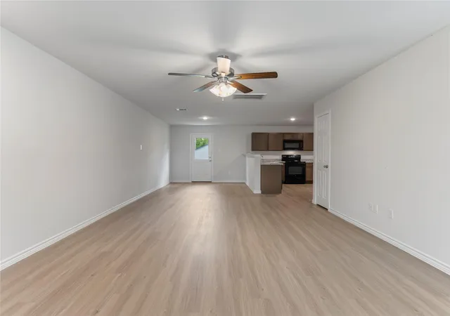 2nd image of 306 N Orange, Sweeny, TX 77480 | MLS# 58780366