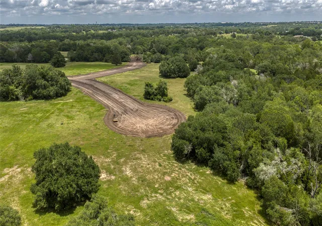1st image of 22 Ridgewood Lane, Brenham, TX 77833 | MLS# 93734124