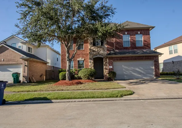 Photo 1 of Single family home for sale at 5 Carmel Chase Ct, Manvel, TX 77578 | MLS# 7902012 | Listing updated on 2026-07-23