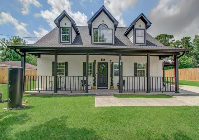 Photo 3 of Single family home for sale at 203 Antelope Dr, Crosby, TX 77532 | MLS# 8864921 | Listing updated on 2026-09-12