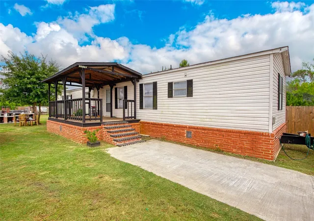 Photo 15 of Single family home for sale at 5779 Road 3550, Cleveland, TX 77327 | MLS# 46837103 | Listing updated on 2026-06-25