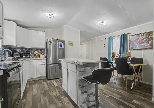 Photo 4 of Single family home for sale at 5779 Road 3550, Cleveland, TX 77327 | MLS# 46837103 | Listing updated on 2026-06-25