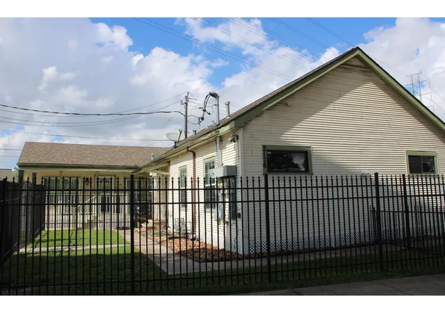 Photo 3 of Multi family home for sale at 6712 Fulton St, Houston, TX 77022 | MLS# 87443548 | Listing updated on 2026-06-17