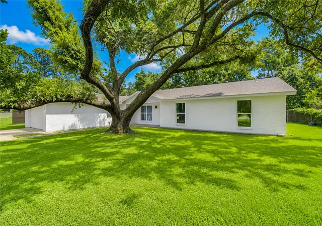 Photo 3 of Single family home for sale at 5411 Logston Ln, Spring, TX 77389 | MLS# 71902936 | Listing updated on 2026-08-08