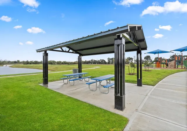 5th image of 9034 Cedar Crescent Dr, Baytown, TX 77521 | MLS# 12810319