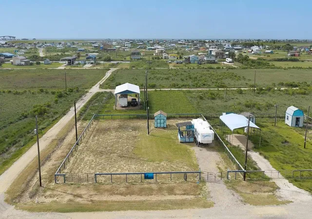 Photo 1 of Land for sale at 185 Curlew St, Bay City, TX 77414 | MLS# 17361725 | Listing updated on 2026-07-16