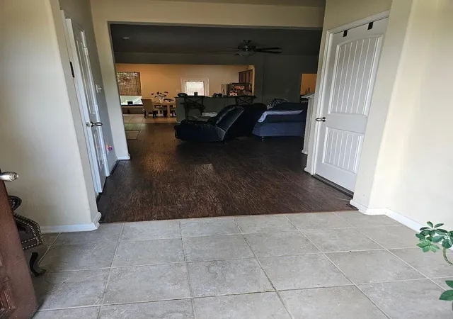 3rd image of 9404 Shore Juniper Dr, Houston, TX 77075 | MLS# 73009078