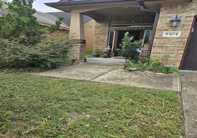 4th image of 9404 Shore Juniper Dr, Houston, TX 77075 | MLS# 73009078