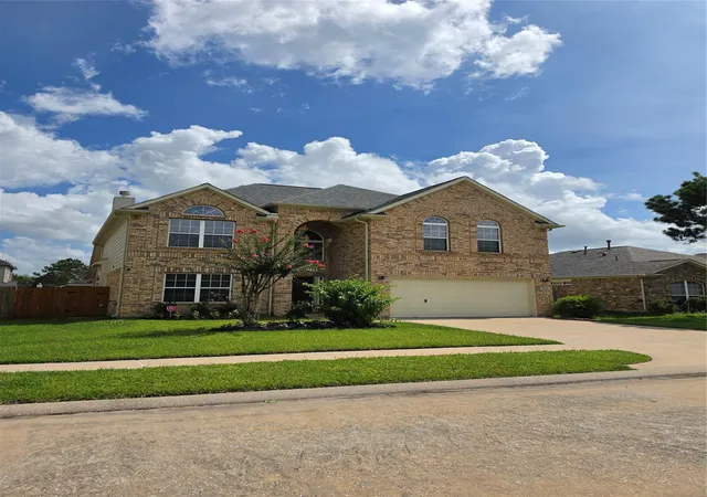 Photo 1 of Single family home for sale at 16915 Langham Hts Ln, Houston, TX 77084 | MLS# 81160015 | Listing updated on 2026-09-12