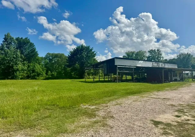 4th image of 12530 Us Hwy 190 E, Woodville, TX 75979 | MLS# 74829680