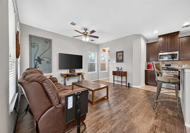 Photo 3 of Single family home for sale at 13531 Villas Palmas Dr, Houston, TX 77070 | MLS# 86819662 | Listing updated on 2026-09-18