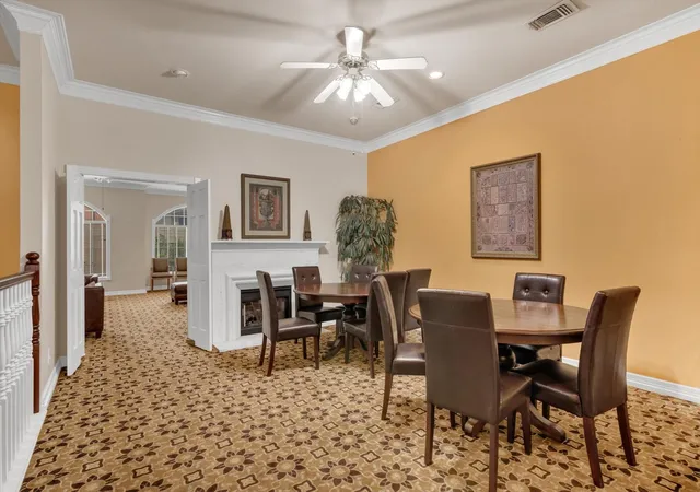 41st image of 2111 Welch St #B201, Houston, TX 77019 | MLS# 64849425