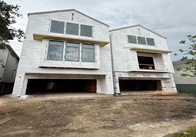 Photo 3 of Single family home for sale at 1817 Branard St, Houston, TX 77098 | MLS# 37959428 | Listing updated on 2026-08-05