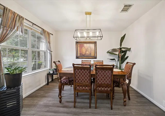 Photo 3 of Single family home for sale at 4743 Pin Oak Creek Ln, Kingwood, TX 77345 | MLS# 91753105 | Listing updated on 2026-08-17