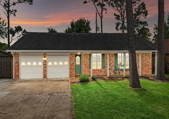 1st image of 10014 Sweet Gum Ln, Baytown, TX 77521 | MLS# 13939565