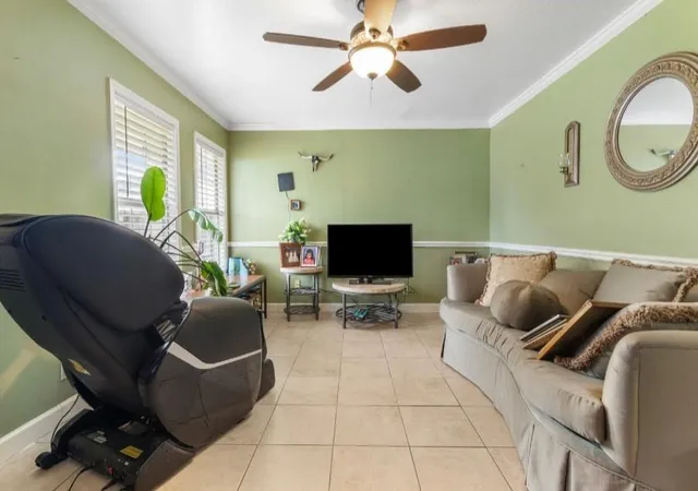Photo 3 of Single family home for sale at 3027 Ryson St, Houston, TX 77080 | MLS# 93895442 | Listing updated on 2026-07-23