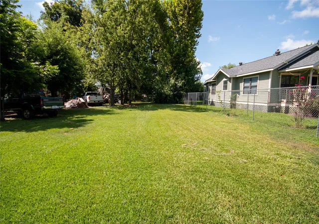 Photo 1 of Land for sale at 0 East 31st St, Houston, TX 77022 | MLS# 26831927 | Listing updated on 2026-07-27