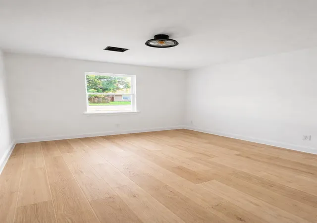 Photo 3 of Single family home for sale at 311 E Lobit, Baytown, TX 77520 | MLS# 21053913 | Listing updated on 2026-09-14