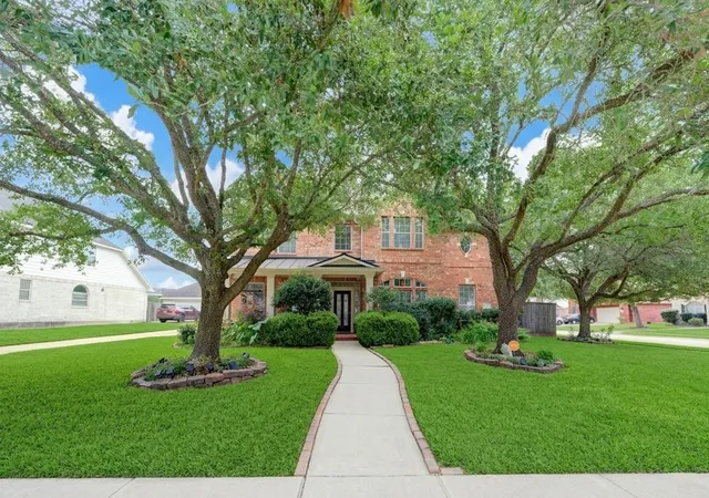 Photo 1 of Single family home for sale at 1711 Calico Cyn Ln, Pearland, TX 77581 | MLS# 94874843 | Listing updated on 2026-09-19