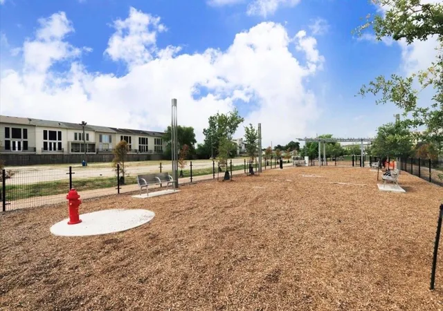 39th image of 1806 Line St, Houston, TX 77009 | MLS# 22270585