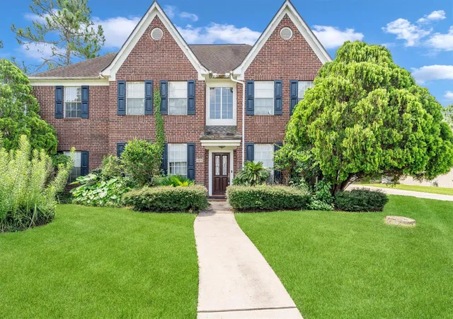 Photo 1 of Sale Pending at 3310 Cumberland Dr, Missouri City, TX 77459 | MLS# 12363742 | Listing updated on 2026-09-19