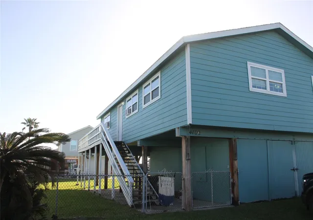Photo 1 of Single family home for sale at 4102 Kent Dr, Galveston, TX 77554 | MLS# 36825211 | Listing updated on 2026-03-31