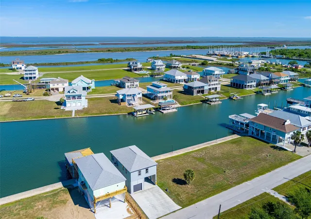 5th image of 2005 Nelson St, Port Bolivar, TX 77650 | MLS# 78111484