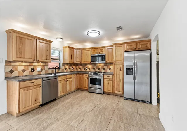 Homes for sale in Channelview, TX | 16815 Avenue A, Channelview, TX 77530 | MLS# 69608601