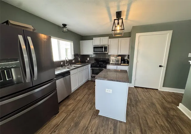 Photo 4 of Single family home for sale at 19827 Hidden Shadow Ln, Cypress, TX 77433 | MLS# 65327418 | Listing updated on 2026-09-15