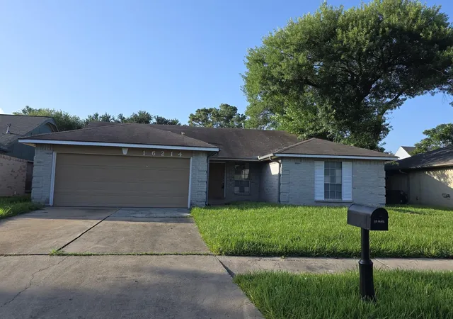 Photo 1 of Single family home for sale at 16214 Sierra Grande Dr, Houston, TX 77083 | MLS# 91795262 | Listing updated on 2026-08-04