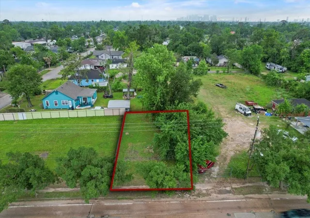Photo 3 of Land for sale at 2422 E Crosstimbers St, Houston, TX 77093 | MLS# 67317055 | Listing updated on 2026-06-09