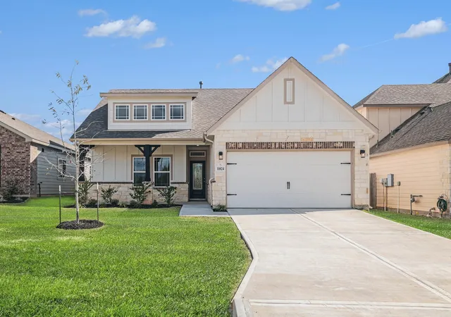 Photo 1 of Single family home for sale at 11024 Ondrea, Willis, TX 77318 | MLS# 25912315 | Listing updated on 2026-10-04
