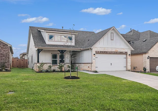 Photo 2 of Single family home for sale at 11024 Ondrea, Willis, TX 77318 | MLS# 25912315 | Listing updated on 2026-10-04