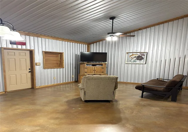 5th image of 582 Peach St, Matagorda, TX 77457 | MLS# 69362988