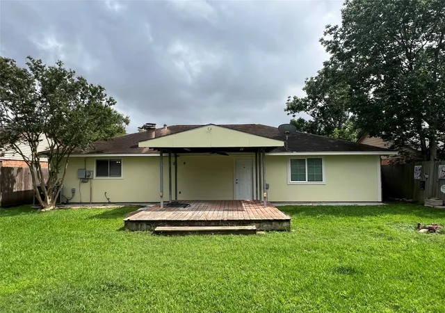 Photo 2 of Single family home for sale at 13411 Natasha Ln, Houston, TX 77015 | MLS# 33903017 | Listing updated on 2026-09-09