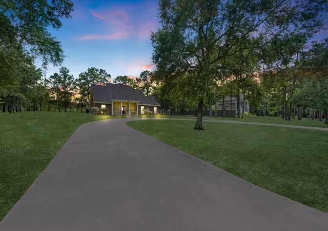 36th image of 205 Mohawk Ln, Wallisville, TX 77597 | MLS# 77023936
