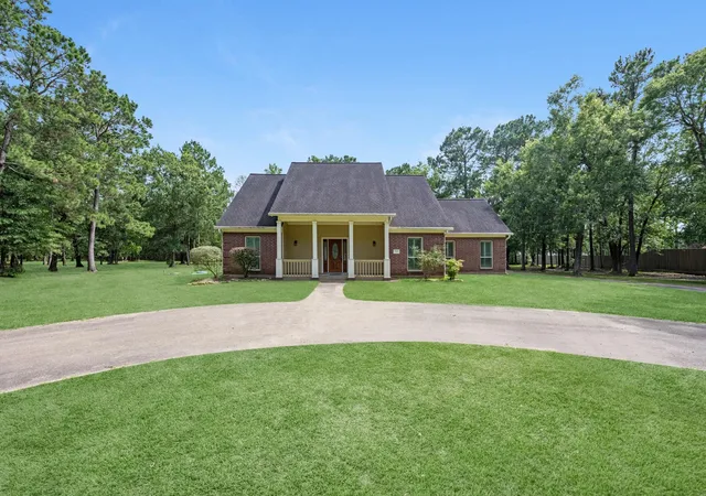 4th image of 205 Mohawk Ln, Wallisville, TX 77597 | MLS# 77023936