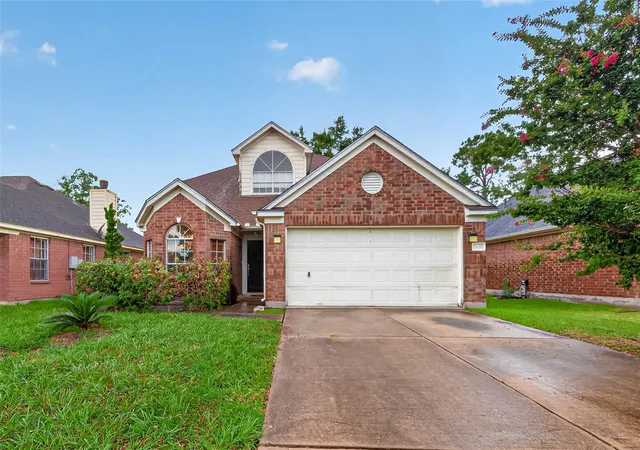 Photo 1 of Single family home for sale at 2446 Kenbridge Dr, Houston, TX 77067 | MLS# 4900399 | Listing updated on 2026-09-17