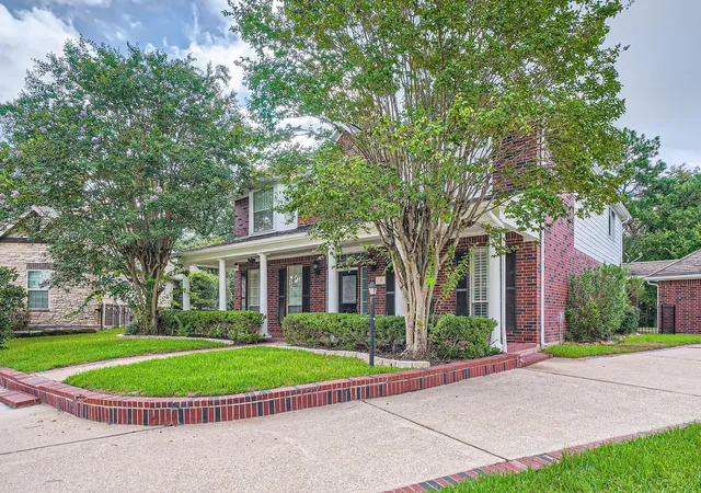 3rd image of 17 Leandro Ct, Montgomery, TX 77356 | MLS# 57276263
