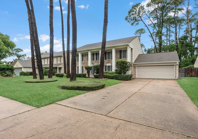 Photo 3 of Sale Pending at 11214 Sky Ridge Dr, Cypress, TX 77429 | MLS# 7189069 | Listing updated on 2026-09-17