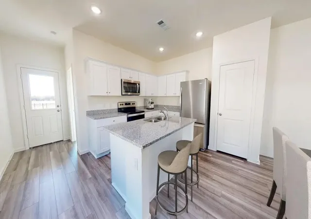 4th image of 8342 Vacek Crossing Wy, Richmond, TX 77469 | MLS# 3519297
