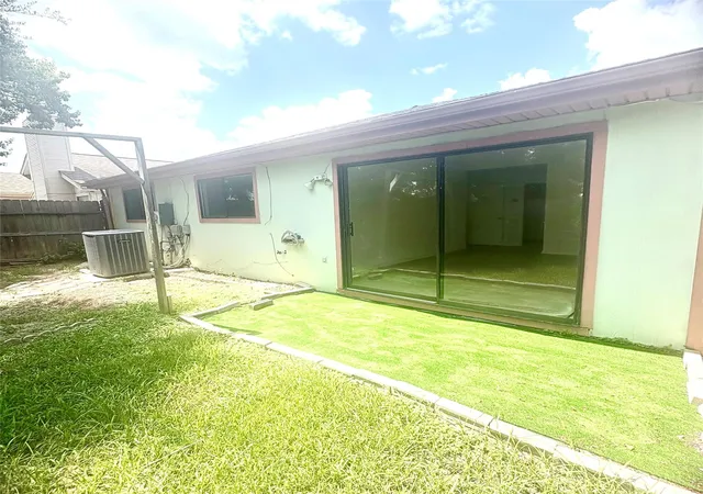 19th image of 12717 Hill Branch Dr, Houston, TX 77082 | MLS# 85673026